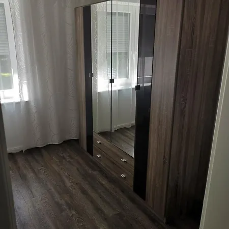 Apartamento Urbaniak Waddens *